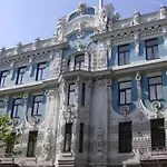 San Antonia Riga Central Suit